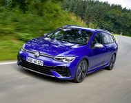 2022 Volkswagen Golf R Estate - Front Wallpaper 190x150