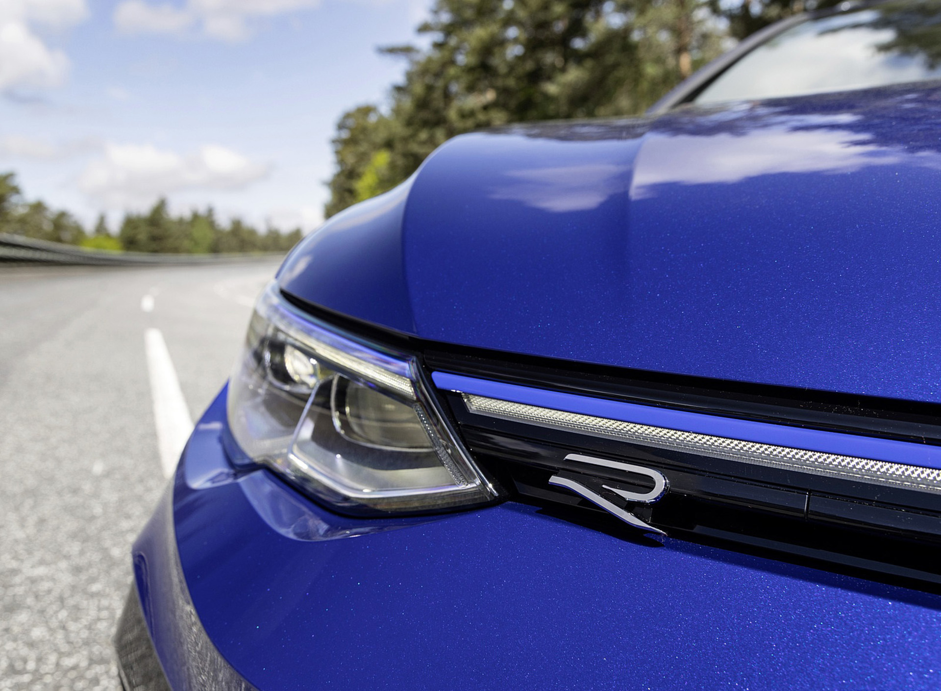 Download 2022 Volkswagen Golf R Estate - Headlight HD Wallpaper 1920x1409 #37