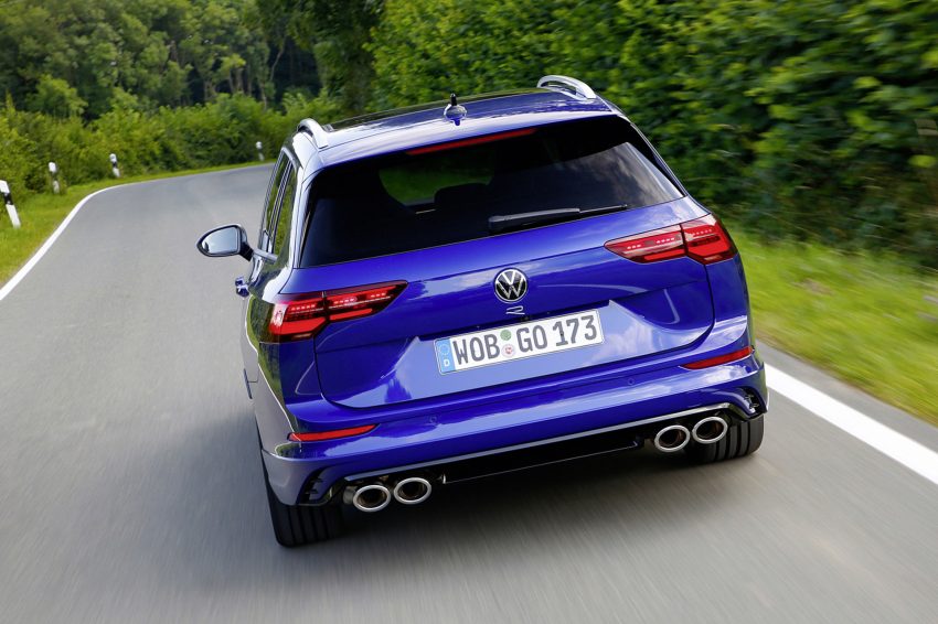 2022 Volkswagen Golf R Estate - Rear Wallpaper 850x566 #8