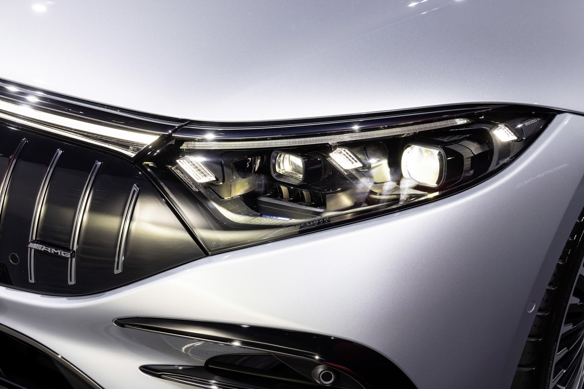 Download 2023 Mercedes-AMG EQS 53 4MATIC+ - Headlight HD Wallpaper 1921x1281 #45