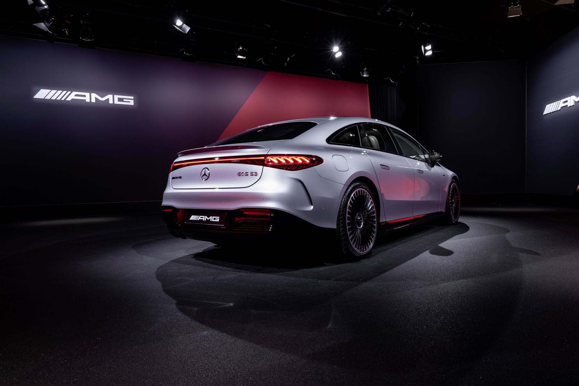 Download 2023 Mercedes-AMG EQS 53 4MATIC+ - Rear Three-Quarter HD Wallpaper 1921x1281 #35