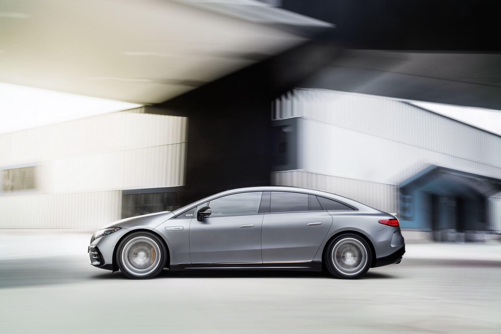 Download 2023 Mercedes-AMG EQS 53 4MATIC+ - Side HD Wallpaper 1921x1281 #15