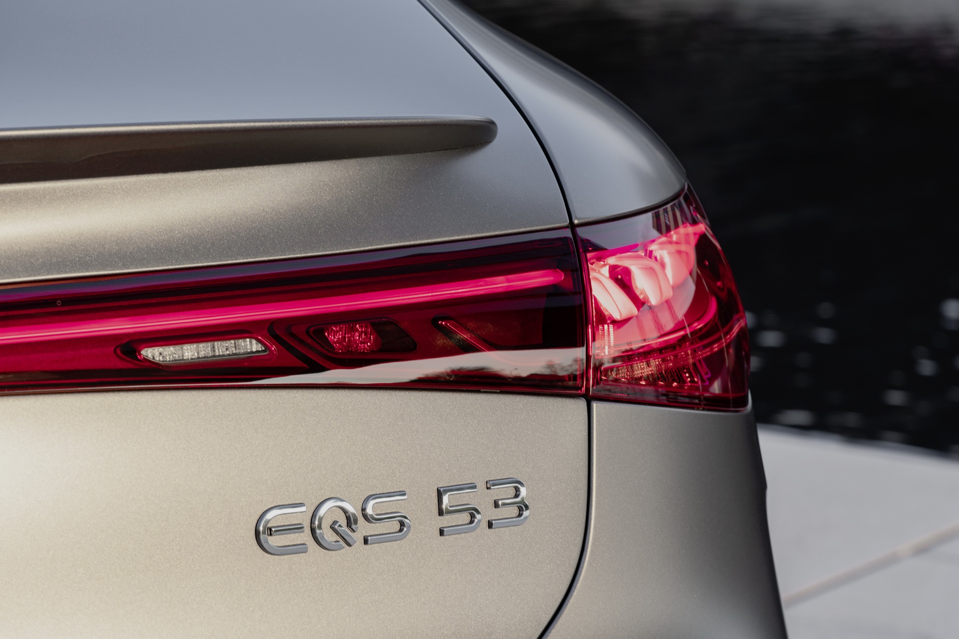 Download 2023 Mercedes-AMG EQS 53 4MATIC+ - Tail Light HD Wallpaper 1921x1281 #25