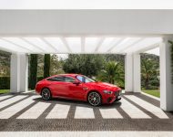 2023 Mercedes-AMG GT 63 S E Performance 4-Door - Front Three-Quarter Wallpaper 190x150