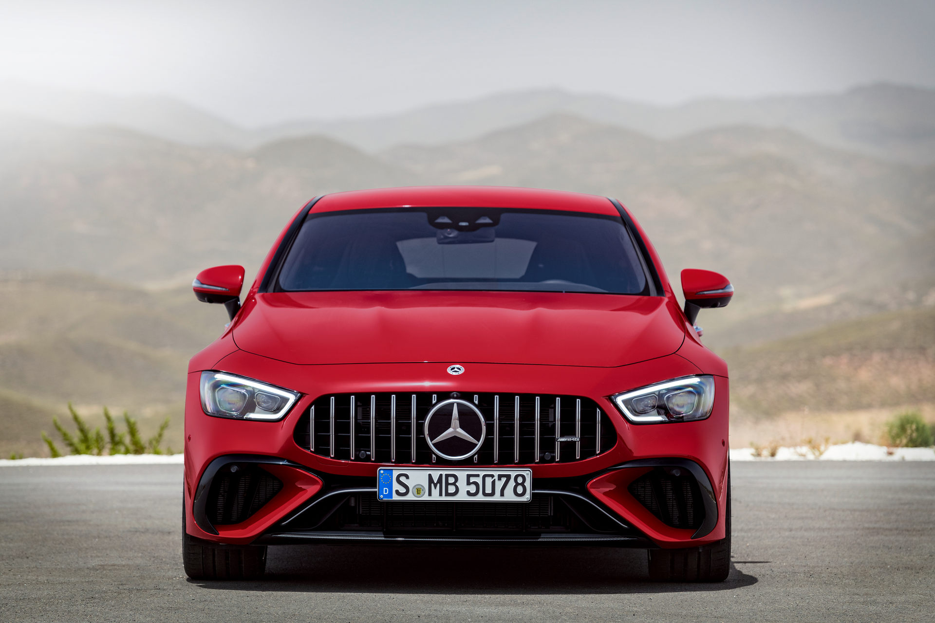 Download 2023 Mercedes-AMG GT 63 S E Performance 4-Door - Front HD Wallpaper 1920x1280 #2