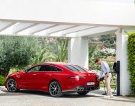 2023 Mercedes-AMG GT 63 S E Performance 4-Door - Rear Three-Quarter Wallpaper 190x150