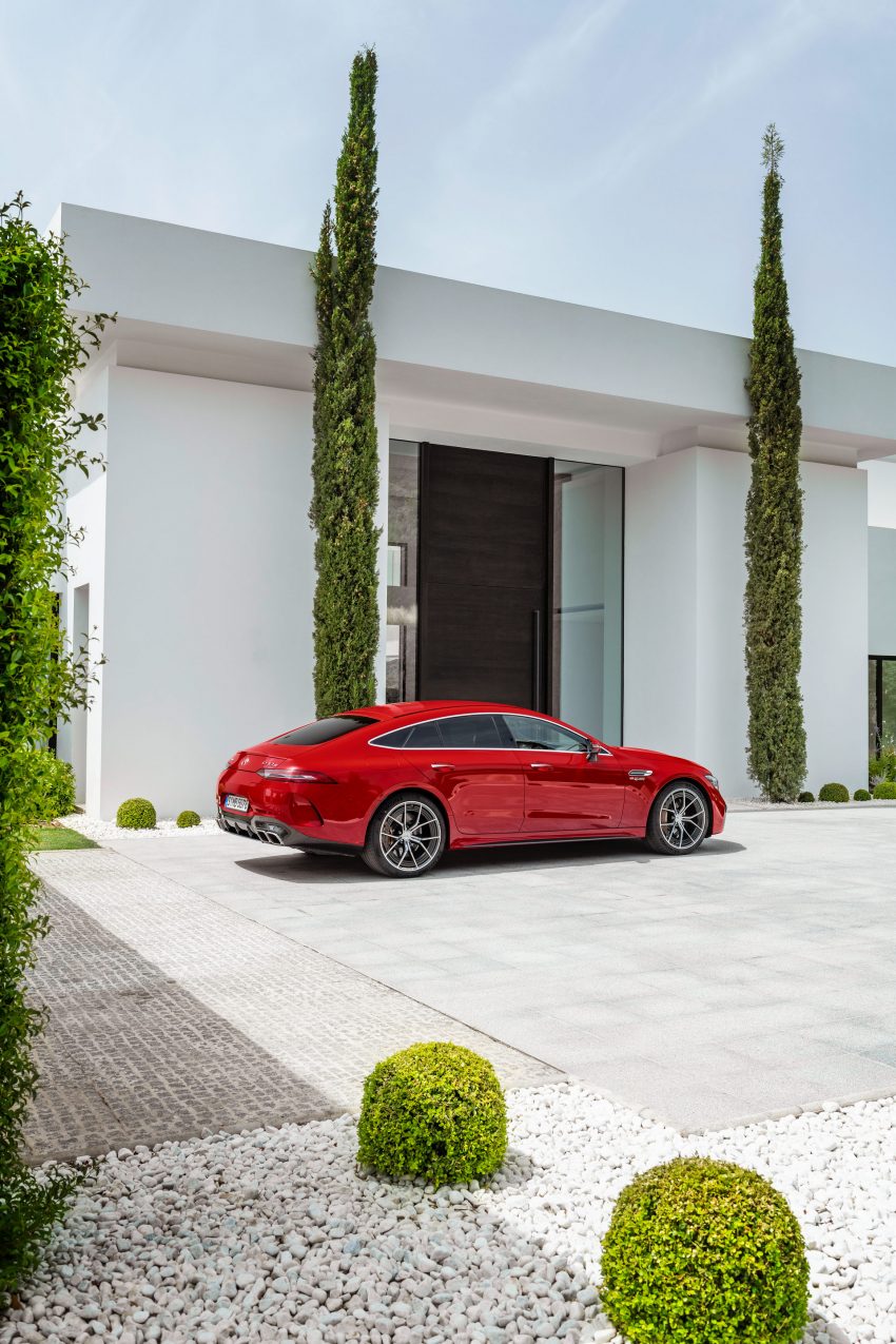 2023 Mercedes-AMG GT 63 S E Performance 4-Door - Rear Three-Quarter Phone Wallpaper 850x1275 #27