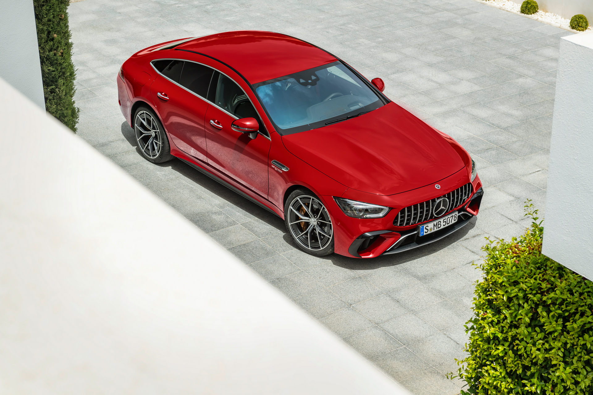 Download 2023 Mercedes-AMG GT 63 S E Performance 4-Door - Top HD Wallpaper 1920x1280 #29