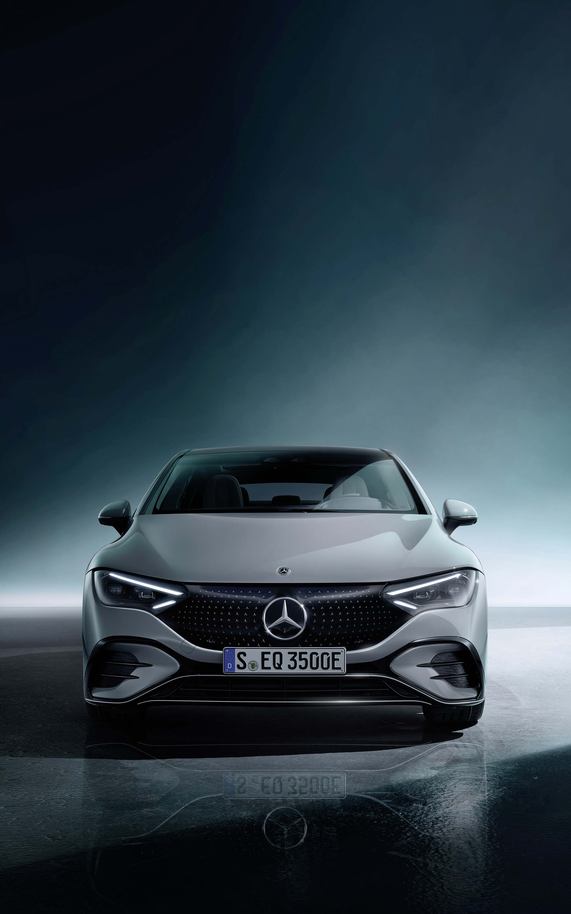 Download 2023 Mercedes-Benz EQE 350 Edition 1 AMG Line - Front HD Phone Wallpaper 1921x3073 #63