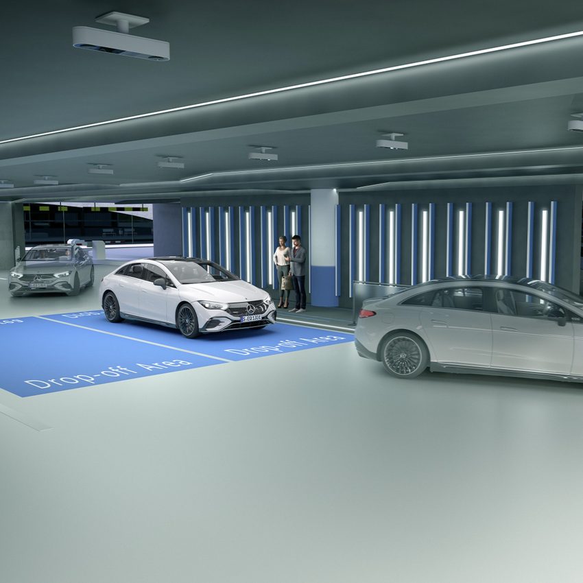 2023 Mercedes-Benz EQE - Front Three-Quarter Wallpaper 850x850 #97