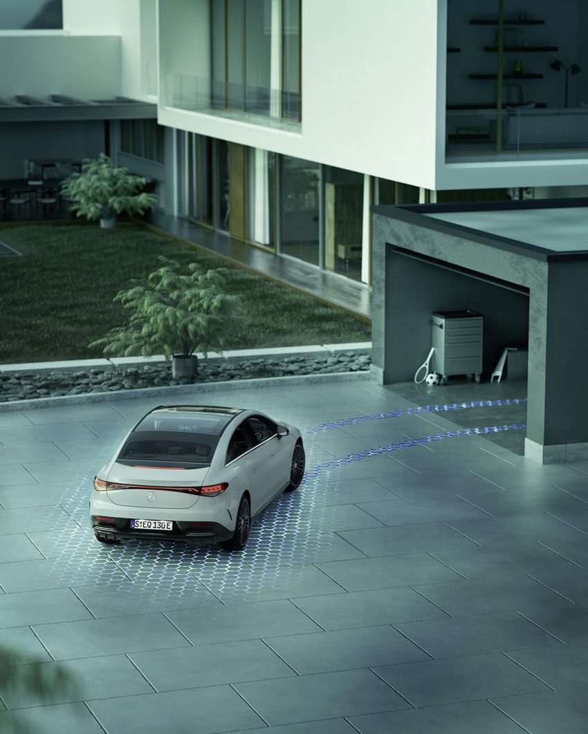 2023 Mercedes-Benz EQE - Rear Phone Wallpaper 850x1062 #95