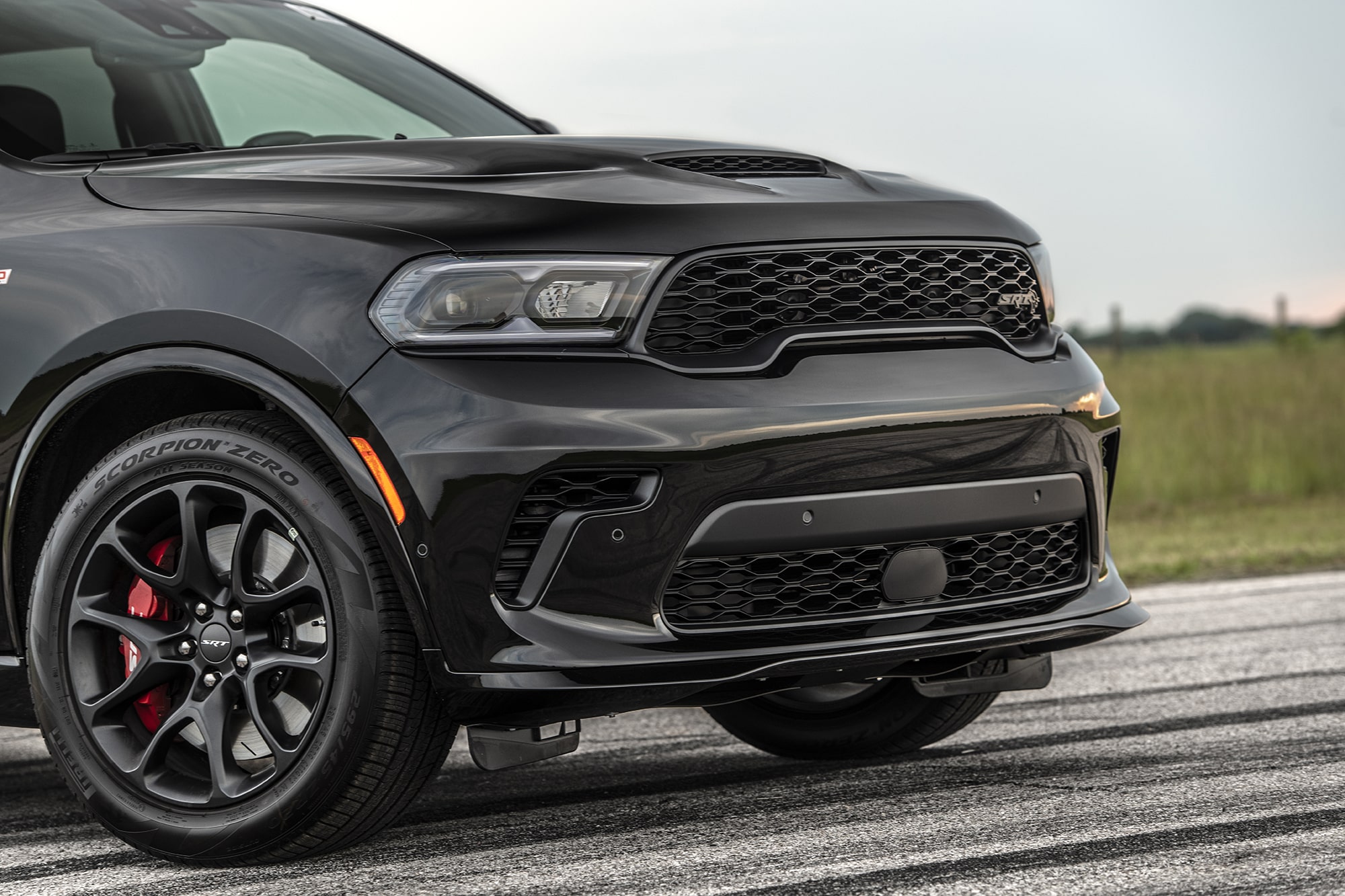 Download 2021 Hennessey Dodge Durango SRT Hellcat HPE1000 - Front HD Wallpaper 2000x1333 #12