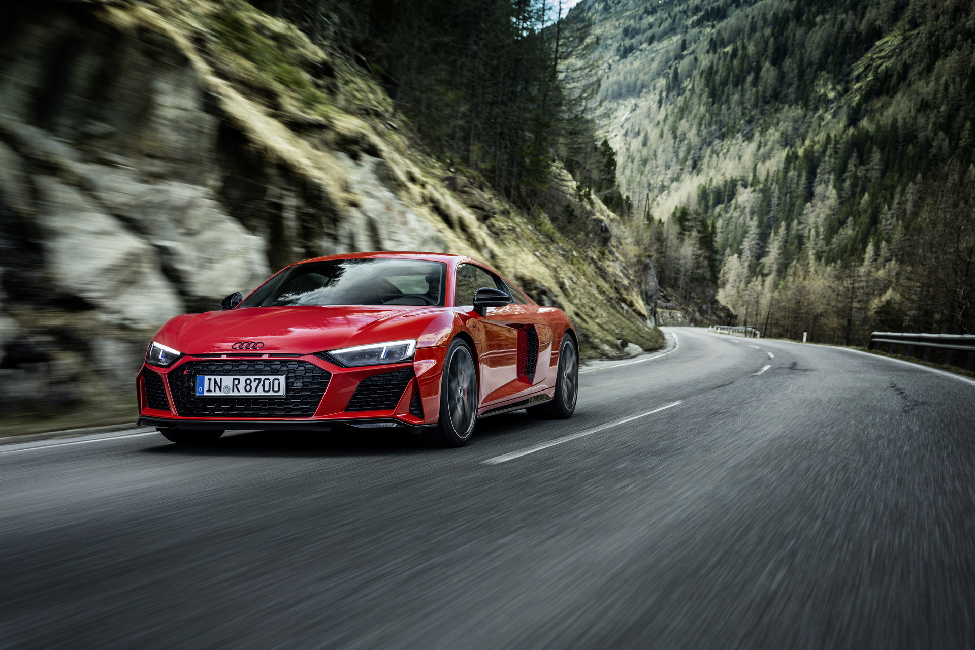 Download 2022 Audi R8 Coupe V10 Performance RWD - Front Three-Quarter HD Wallpaper 1920x1280 #1