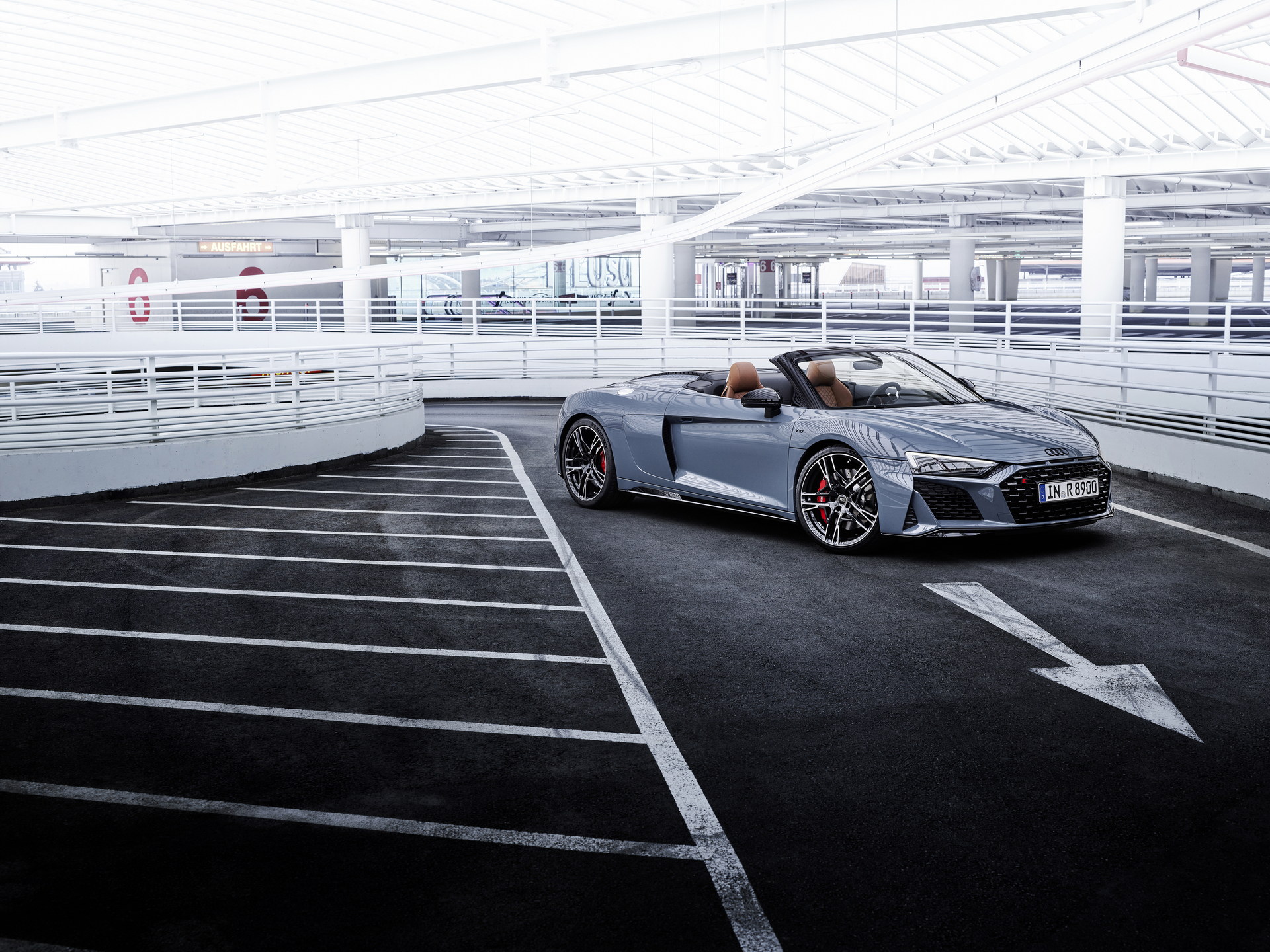 Download 2022 Audi R8 Spyder V10 Performance RWD - Front Three-Quarter HD Wallpaper 1920x1440 #6