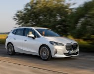 2022 BMW 223i Active Tourer - Front Three-Quarter Wallpaper 190x150