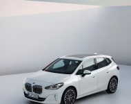 2022 BMW 223i Active Tourer - Front Three-Quarter Wallpaper 190x150