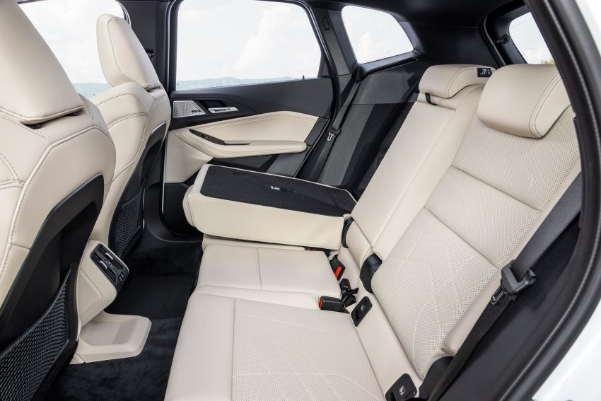 2022 BMW 223i Active Tourer - Interior, Rear Seats Wallpaper 850x567 #61