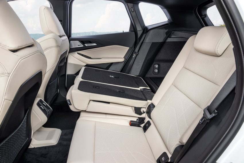 2022 BMW 223i Active Tourer - Interior, Rear Seats Wallpaper 850x567 #62