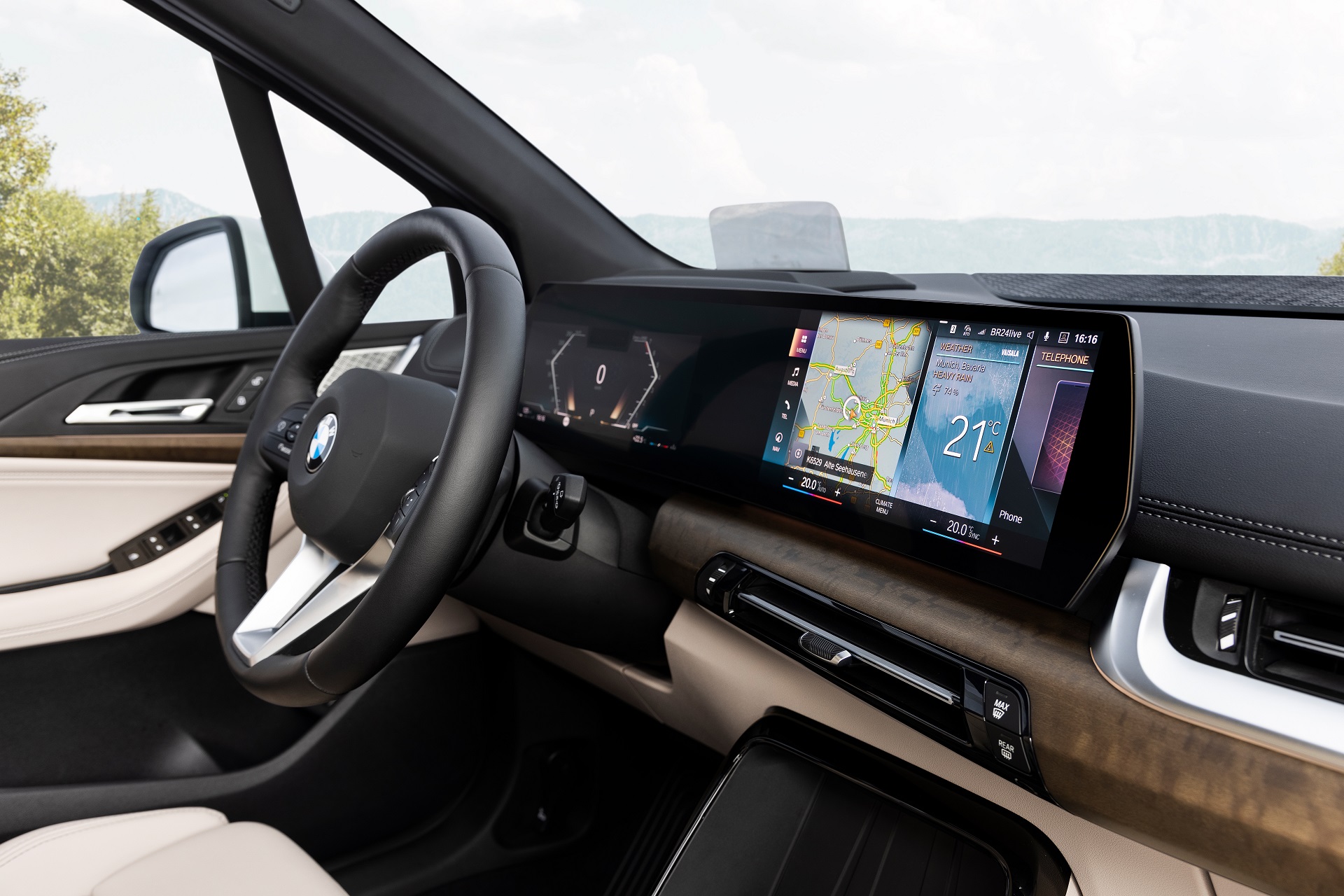 Download 2022 BMW 223i Active Tourer - Interior HD Wallpaper 1920x1280 #47