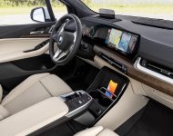 2022 BMW 223i Active Tourer - Interior Wallpaper 190x150