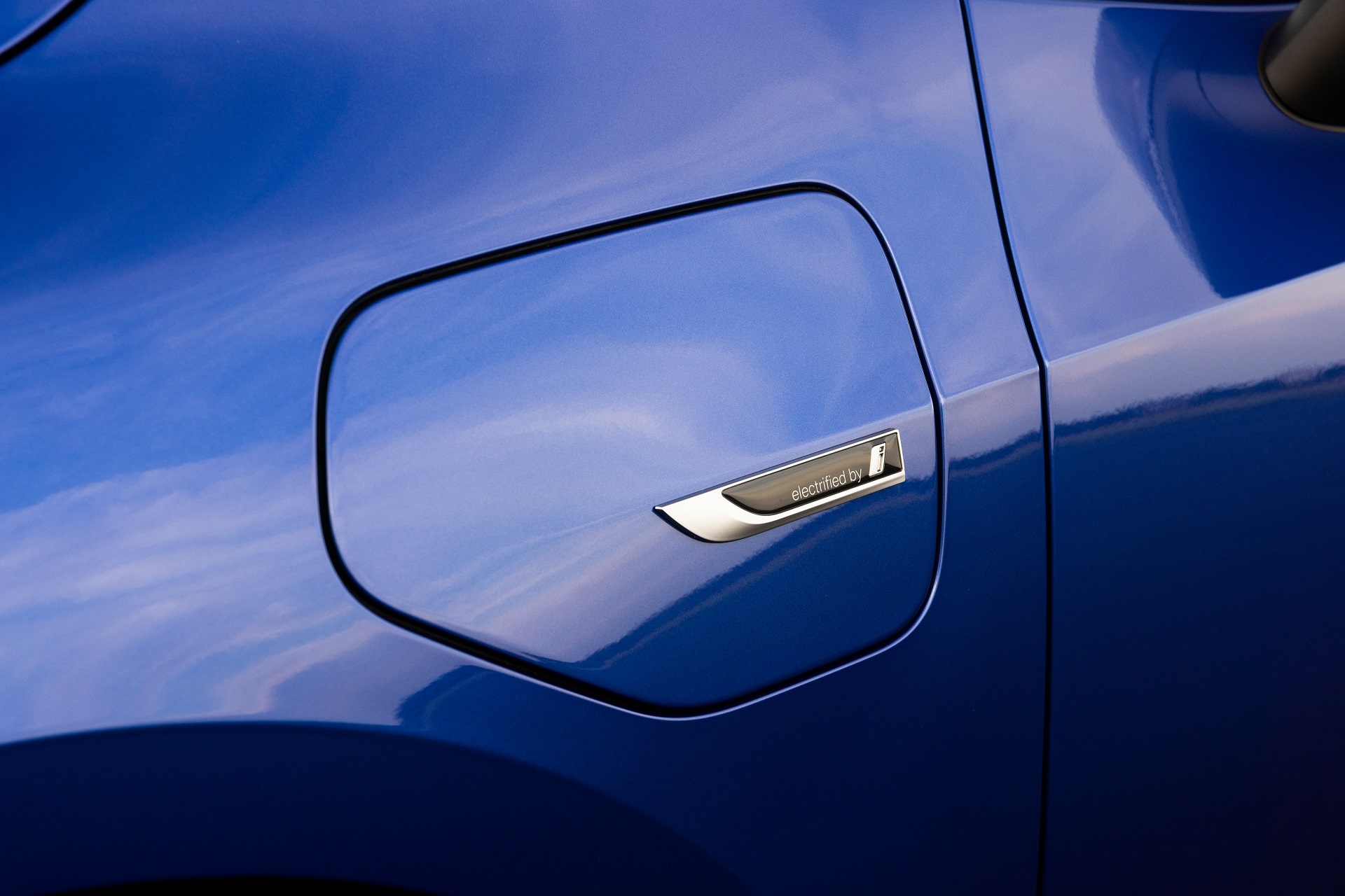 Download 2022 BMW 230e xDrive Active Tourer - Charging Connector HD Wallpaper 1920x1280 #30