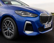 2022 BMW 230e xDrive Active Tourer - Detail Wallpaper 190x150