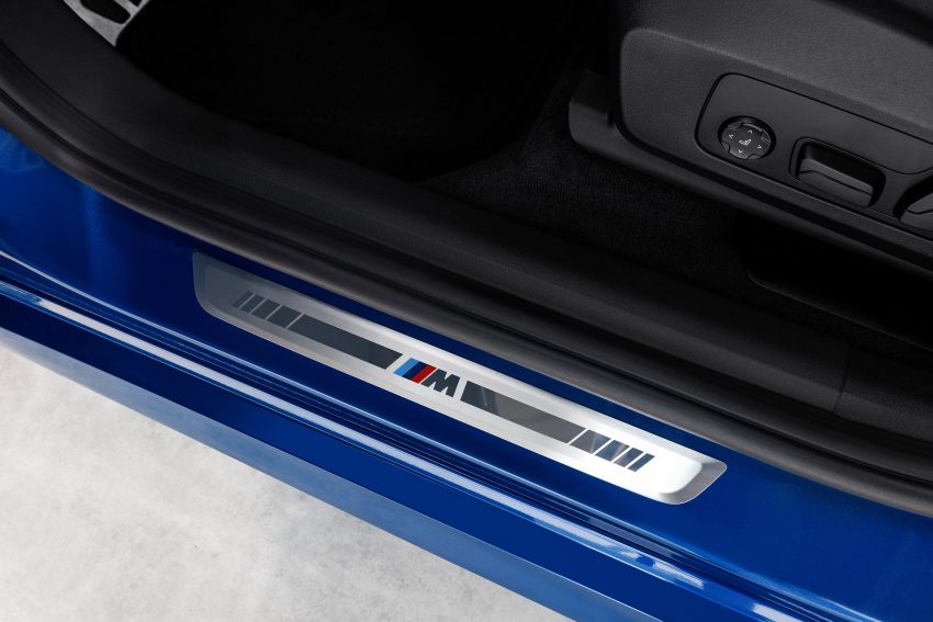 2022 BMW 230e xDrive Active Tourer - Door Sill Wallpaper 850x567 #48
