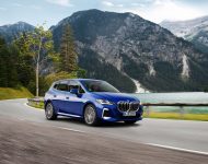 2022 BMW 230e xDrive Active Tourer - Front Three-Quarter Wallpaper 190x150