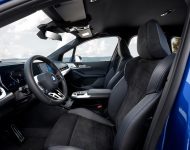 2022 BMW 230e xDrive Active Tourer - Interior Wallpaper 190x150