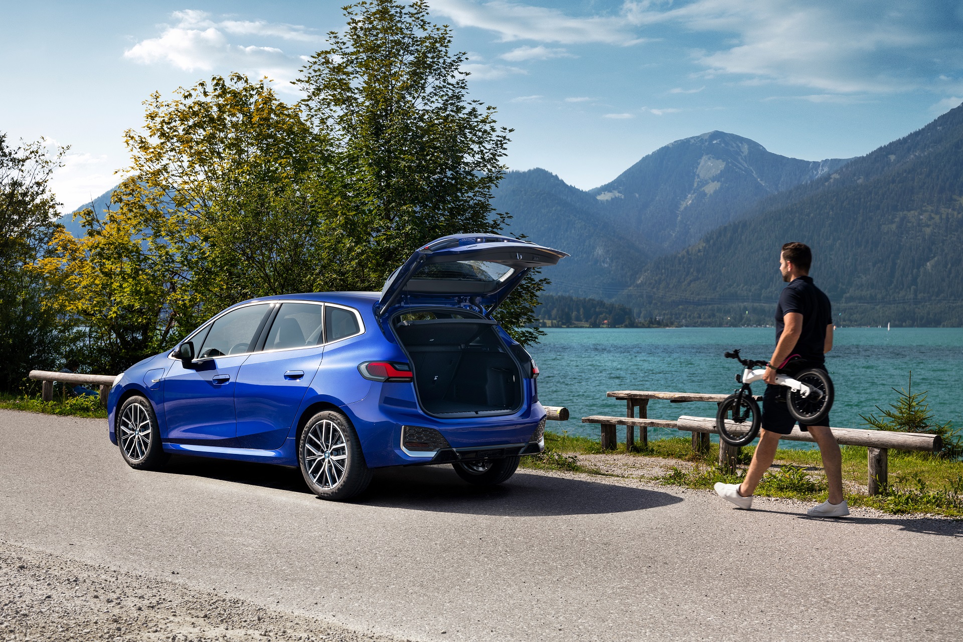 Download 2022 BMW 230e xDrive Active Tourer - Rear Three-Quarter HD Wallpaper 1920x1280 #14