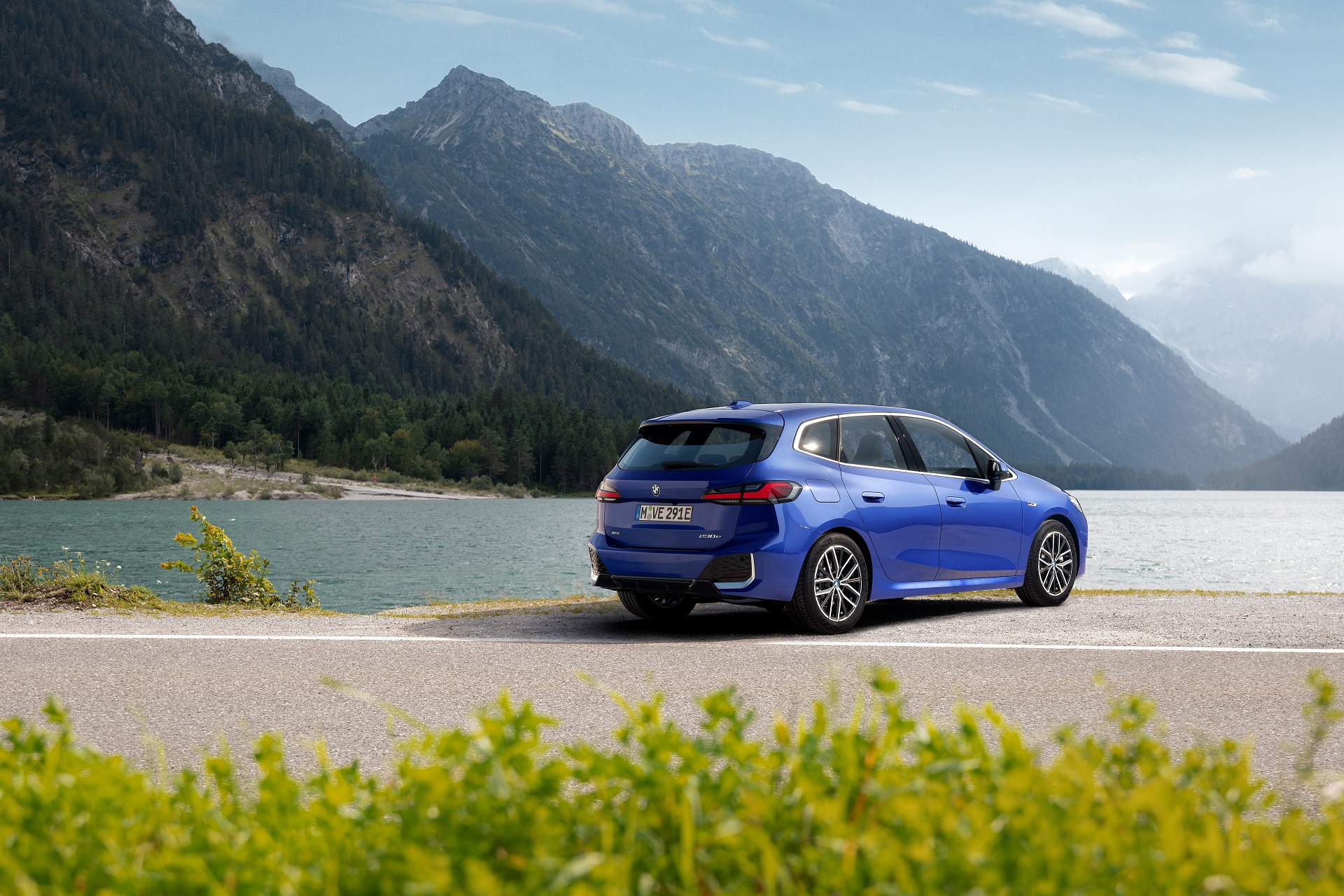 Download 2022 BMW 230e xDrive Active Tourer - Rear Three-Quarter HD Wallpaper 1920x1280 #15