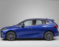 2022 BMW 230e xDrive Active Tourer - Side Wallpaper 190x150