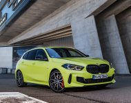 2022 BMW M135i xDrive - Front Three-Quarter Wallpaper 190x150