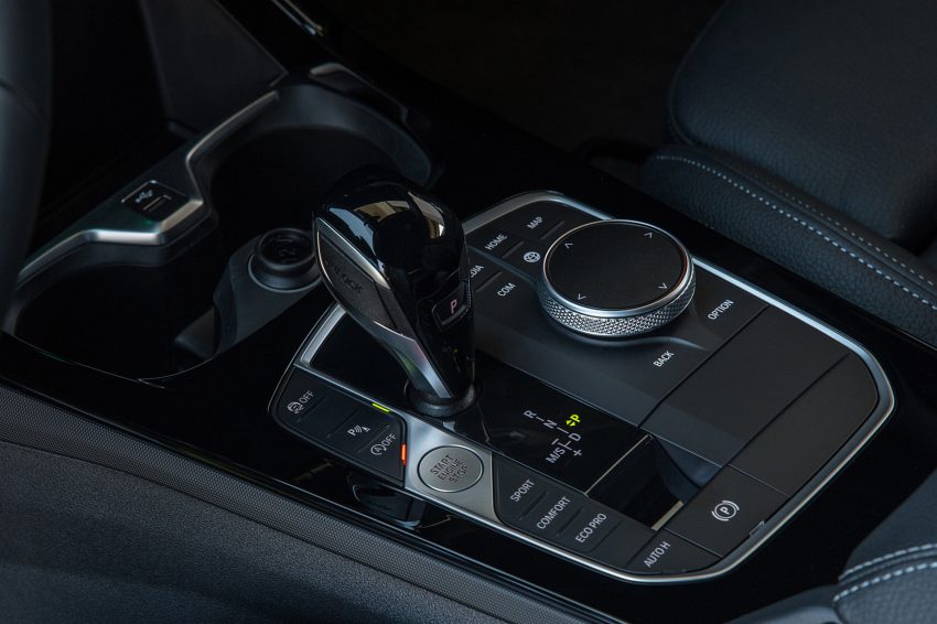 2022 BMW M135i xDrive - Interior, Detail Wallpaper 850x566 #71