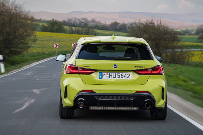 2022 BMW M135i xDrive - Rear Wallpaper 850x566 #29