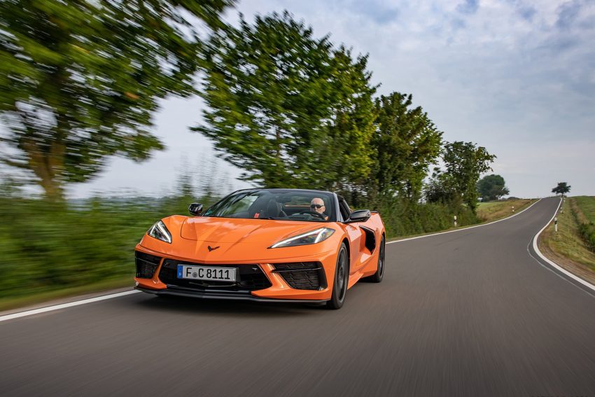 2022 Chevrolet Corvette Stingray Convertible - Front Wallpaper 850x567 #7