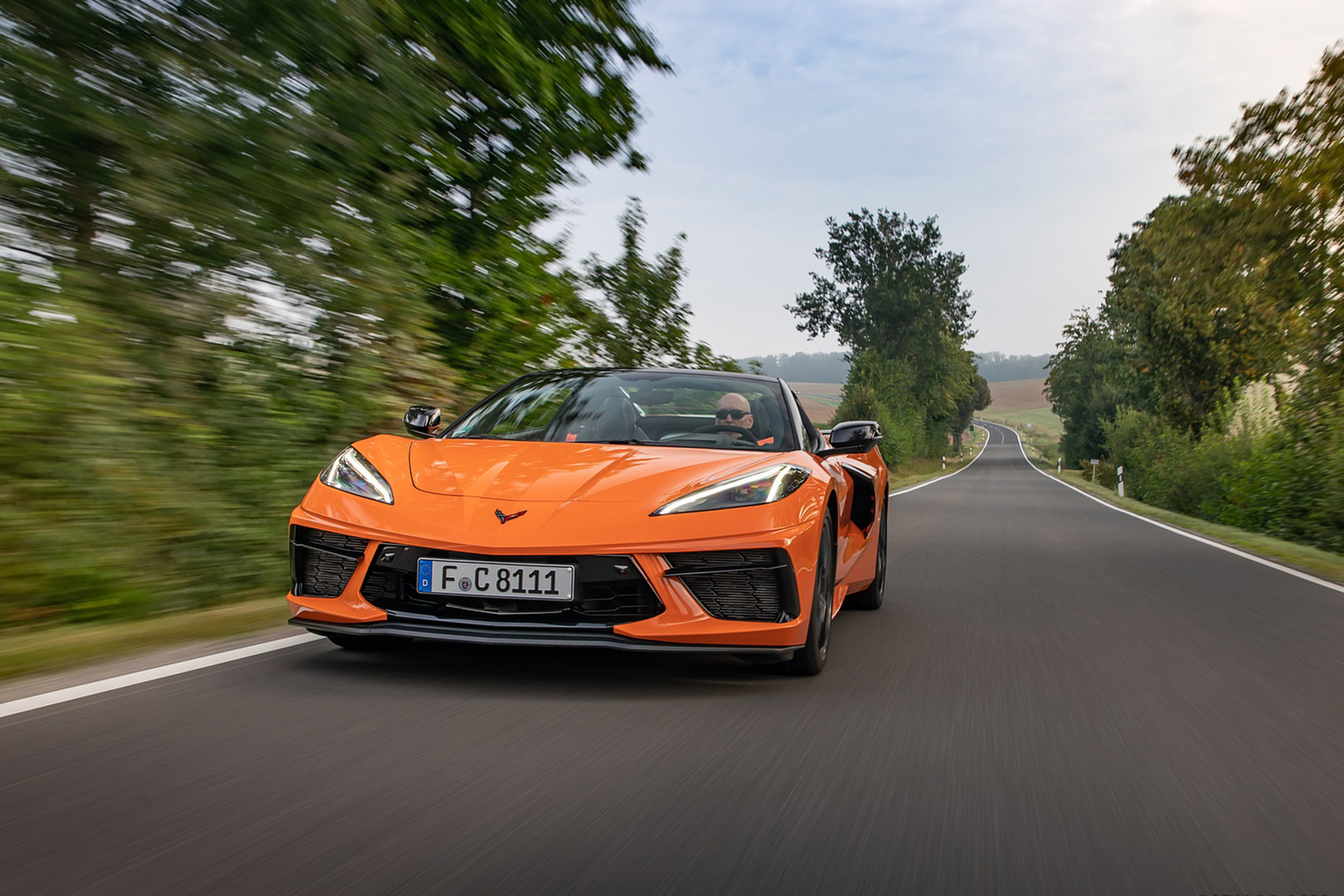 Download 2022 Chevrolet Corvette Stingray Convertible - Front HD Wallpaper 1921x1281 #8