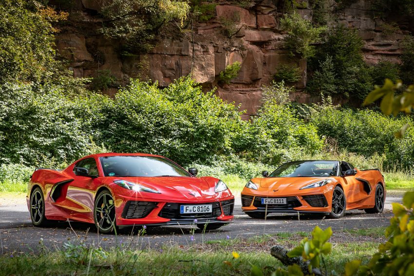 2022 Chevrolet Corvette Stingray Convertible - Front Wallpaper 850x567 #14