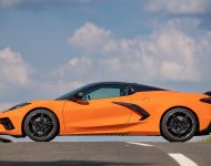 2022 Chevrolet Corvette Stingray Convertible - Side Wallpaper 190x150