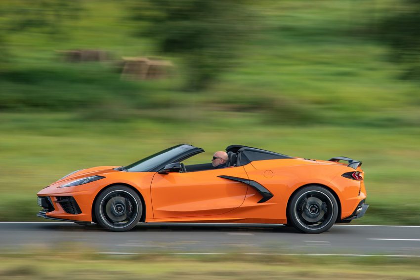 2022 Chevrolet Corvette Stingray Convertible - Side Wallpaper 850x567 #13