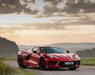 2022 Chevrolet Corvette Stingray Coupe - Front Three-Quarter Wallpaper 190x150