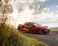 2022 Chevrolet Corvette Stingray Coupe - Front Three-Quarter Wallpaper 190x150