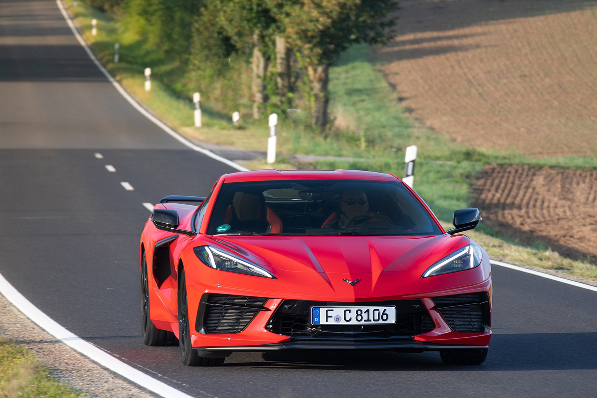 Download 2022 Chevrolet Corvette Stingray Coupe - Front HD Wallpaper 1921x1281 #7