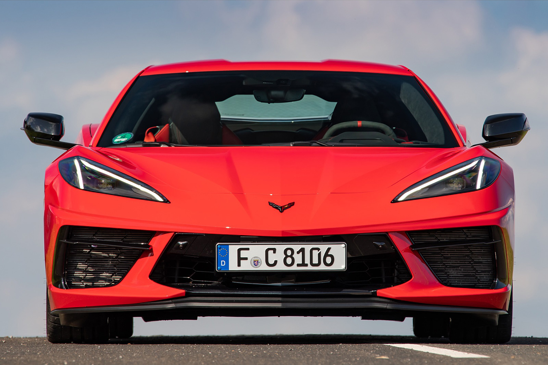 Download 2022 Chevrolet Corvette Stingray Coupe - Front HD Wallpaper 1921x1280 #25