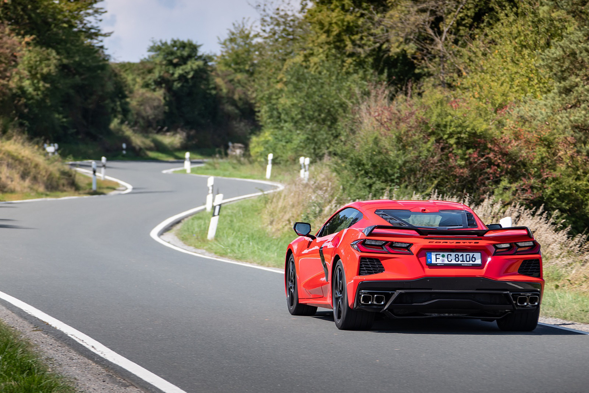 Download 2022 Chevrolet Corvette Stingray Coupe - Rear HD Wallpaper 1921x1281 #5