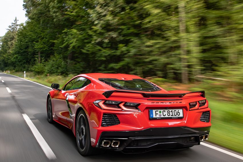 2022 Chevrolet Corvette Stingray Coupe - Rear Wallpaper 850x567 #6