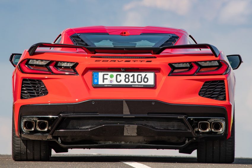 2022 Chevrolet Corvette Stingray Coupe - Rear Wallpaper 850x567 #27
