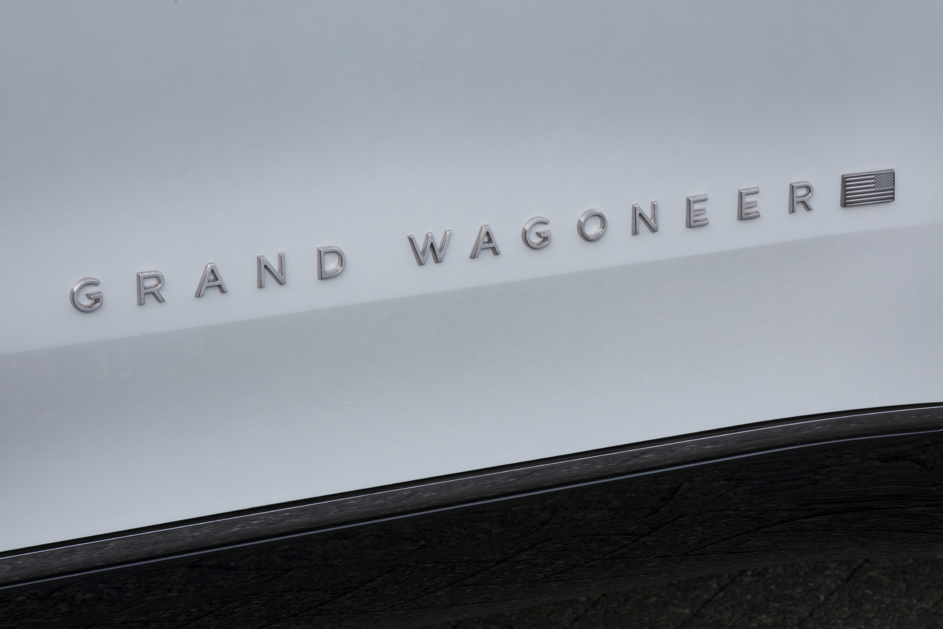 Download 2022 Jeep Grand Wagoneer Concept - Badge HD Wallpaper 1920x1280 #37
