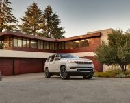 2022 Jeep Grand Wagoneer Concept - Front Three-Quarter Wallpaper 190x150
