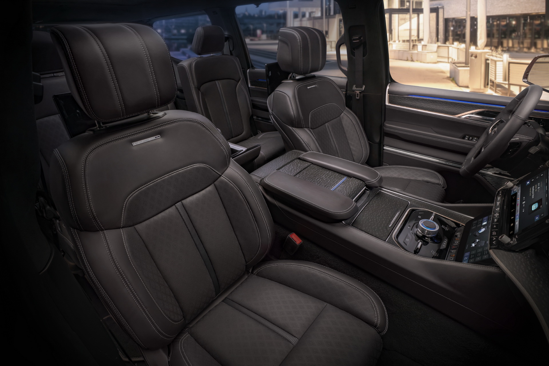 Download 2022 Jeep Grand Wagoneer Concept - Interior, Front Seats HD Wallpaper 1920x1280 #46
